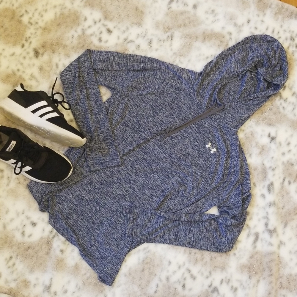 Under Armour Heat Gear Hoddie New!